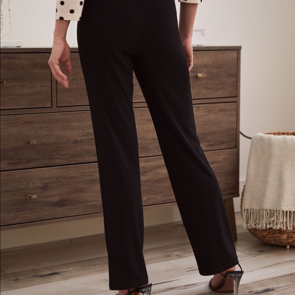 Laura Modern Fit Straight Leg - Size Large - Picture 3 of 4